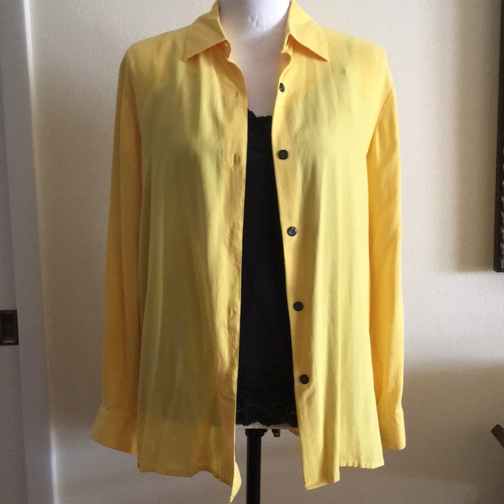 VINTAGE Women’s silk Long Sleeve yellow blouse 6